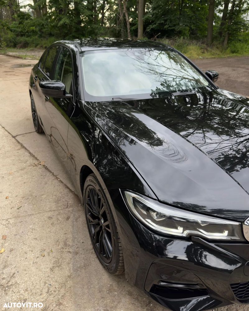 BMW Seria 3 2019 photo 2