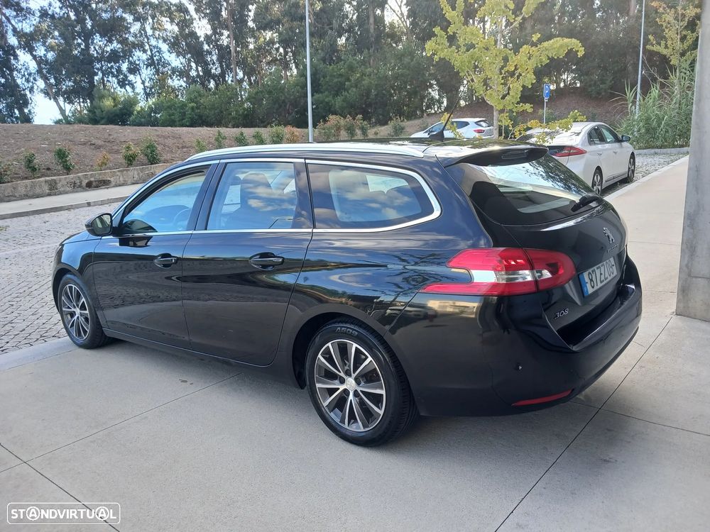 Peugeot 308 SW - 7