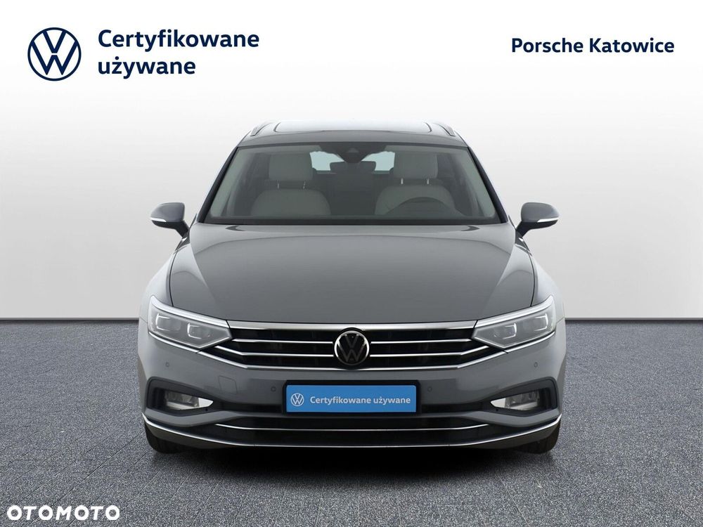 Volkswagen Passat Variant 2.0 TDI Elegance DSG - 9