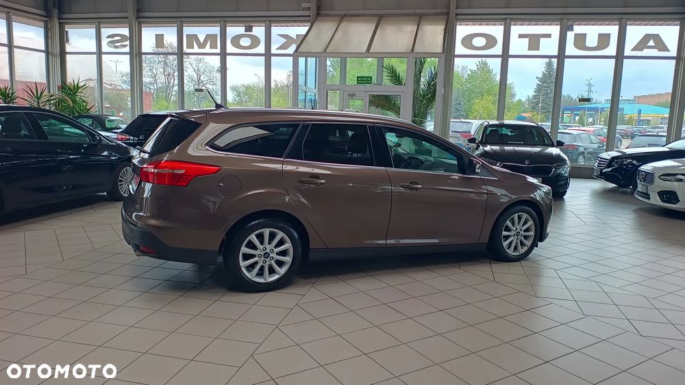 Ford Focus 1.5 EcoBoost Titanium ASS - 23