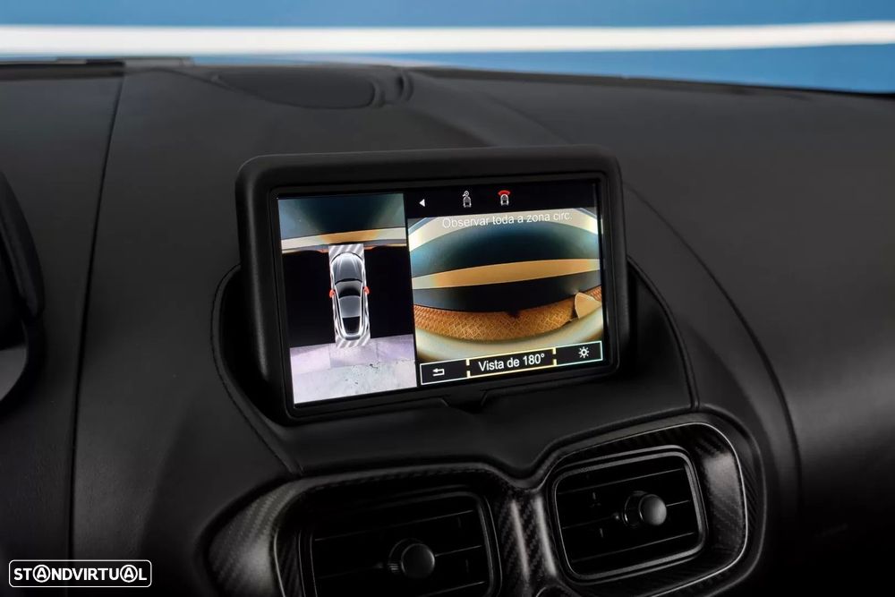 Aston Martin Vantage Roadster V8 - 18