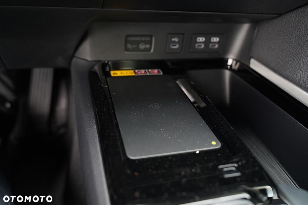 Toyota Camry 2.5 Hybrid Dynamic Force Prestige e-CVT - 19