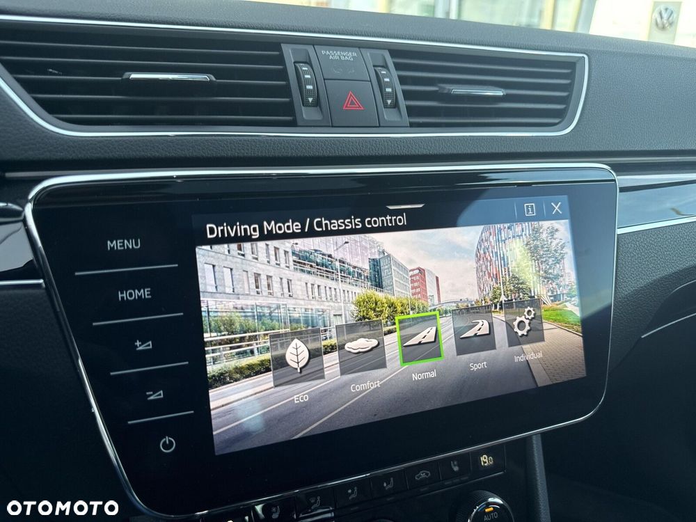 Skoda Superb 2.0 TSI 4x4 L&K DSG - 25