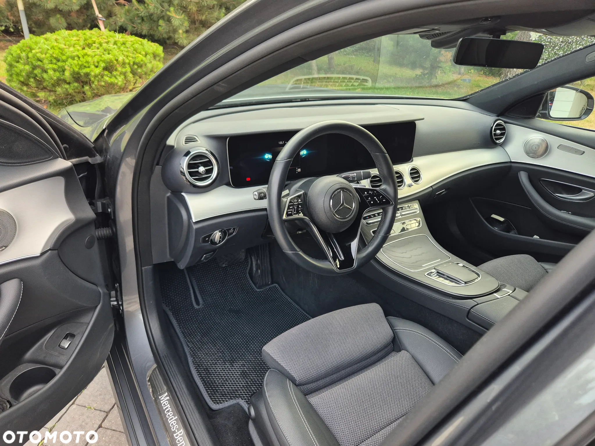 Mercedes-Benz Klasa E 220 d 4-Matic Avantgarde - 39