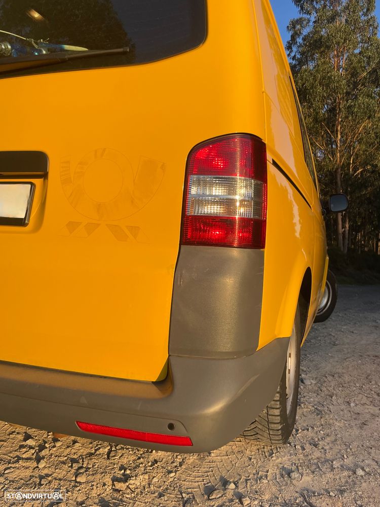 VW Transporter T5 2.0 TDI - 8