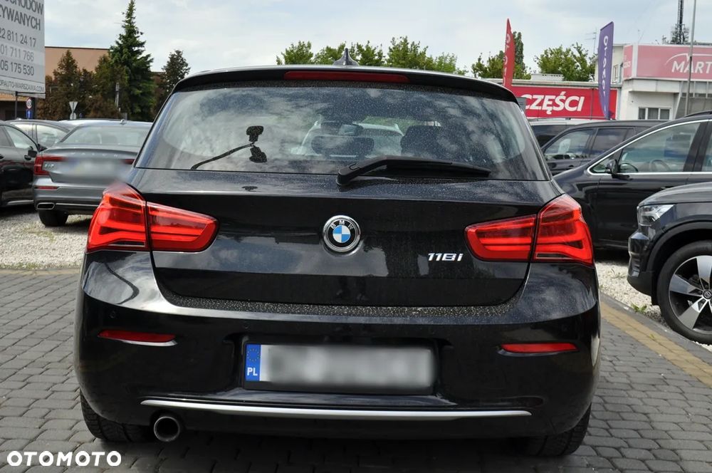 BMW Seria 1 118i GPF Sport Line - 11