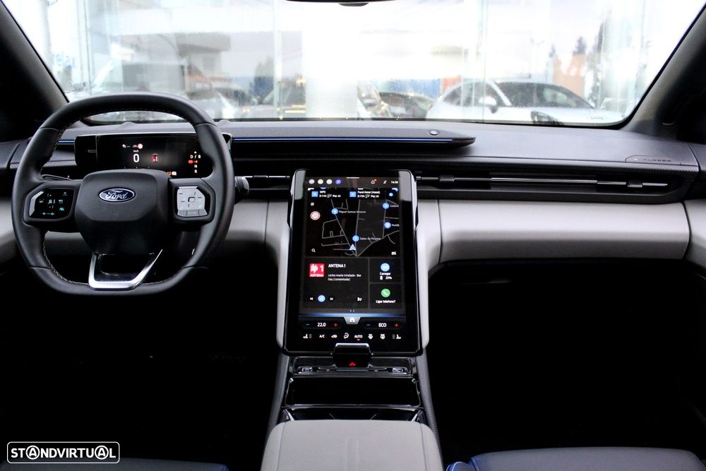 Ford Explorer 77 kWh Premium - 24