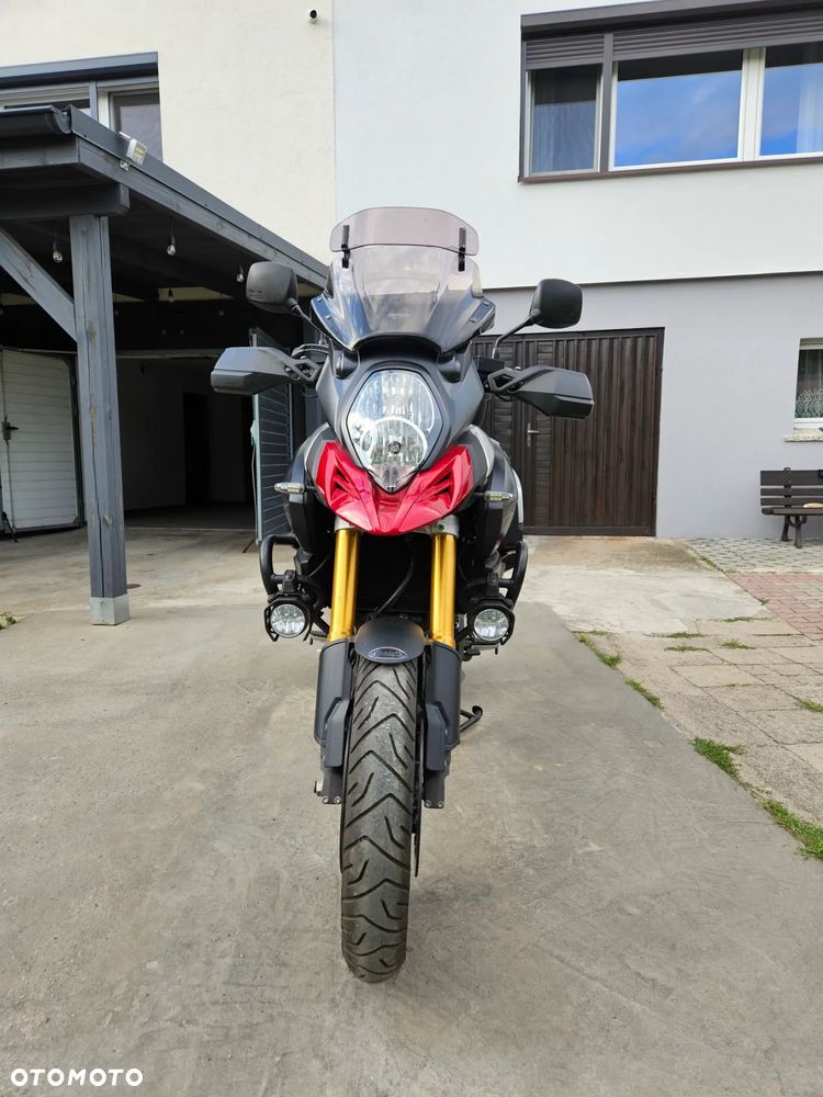 Suzuki V-STROM - 8