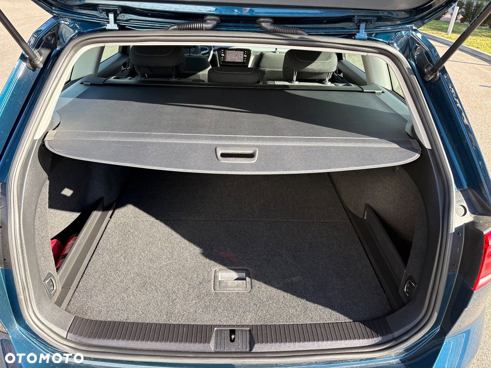 Volkswagen Passat 2.0 TDI EVO Business DSG - 12
