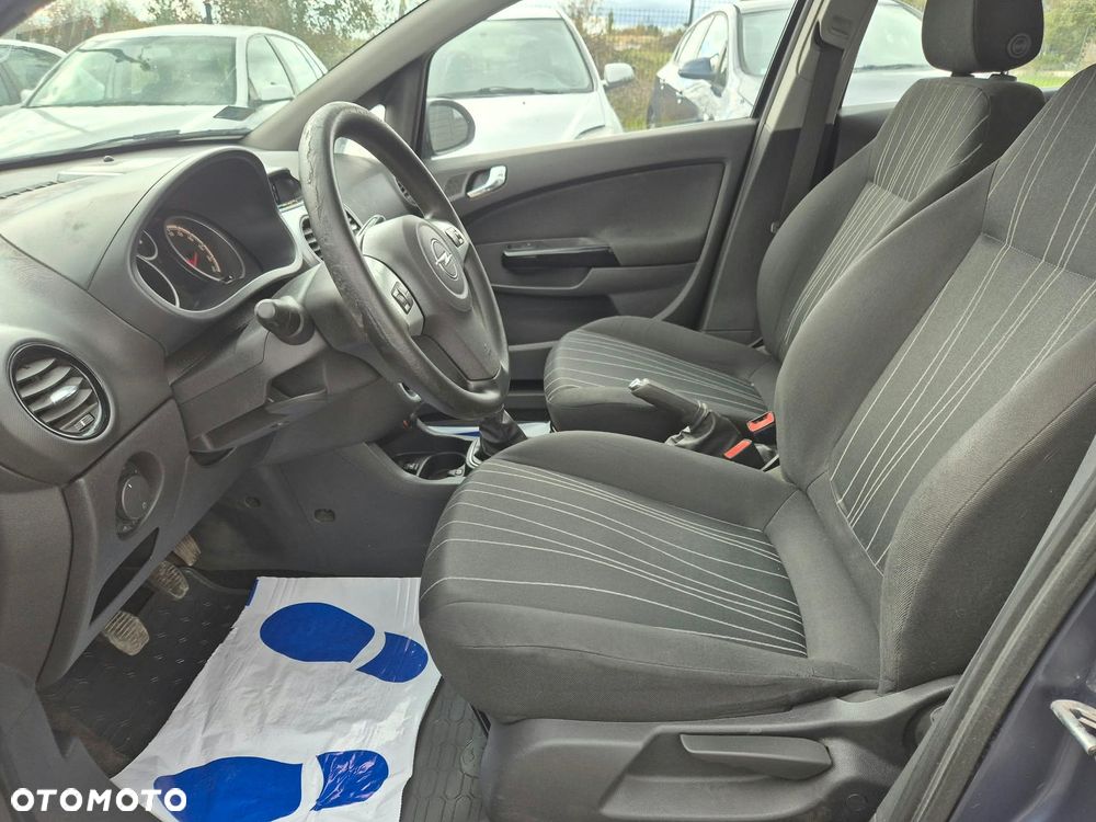 Opel Corsa 1.4 16V Enjoy - 17