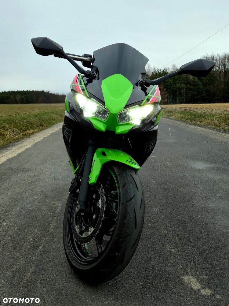 Kawasaki Ninja - 2