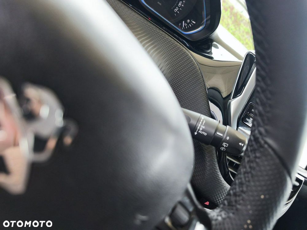 Peugeot 2008 1.6 VTi Allure - 25