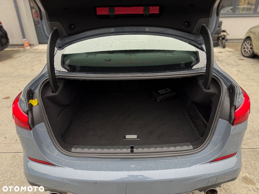 BMW Seria 2 220i M Sport - 37