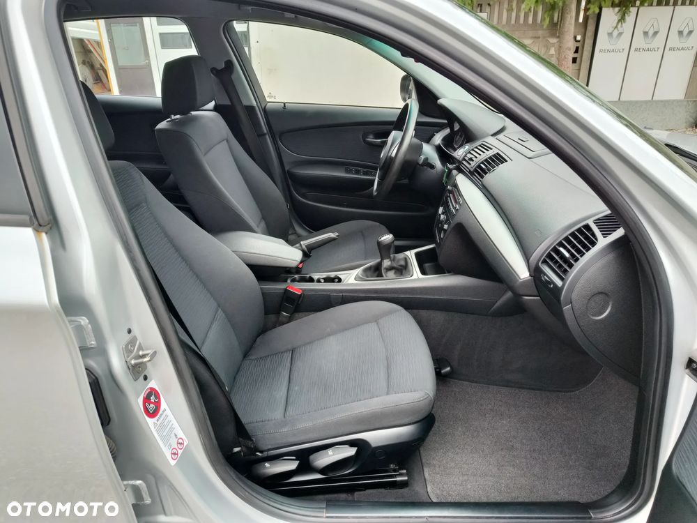 BMW Seria 1 118d Urban Line - 12