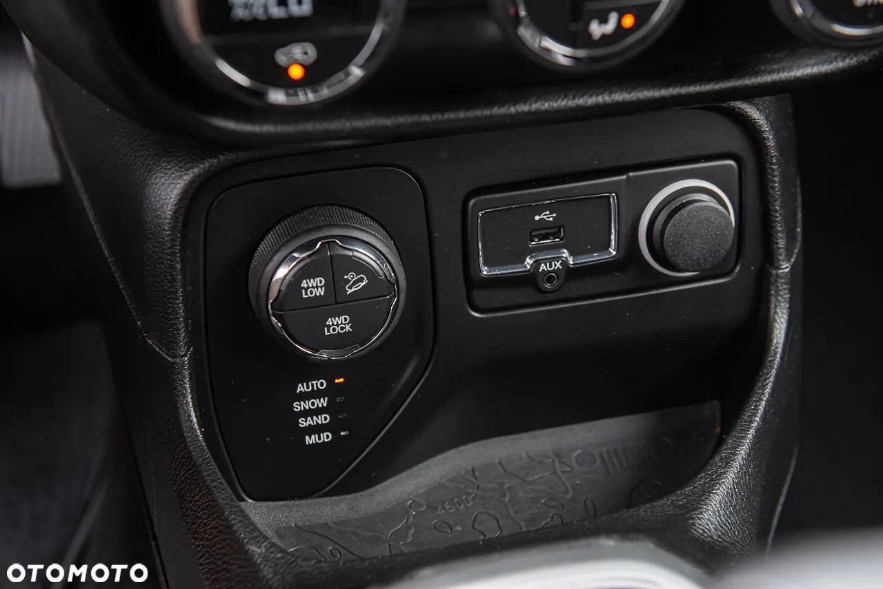 Jeep Renegade 2.0 MultiJet Limited 4WD S&S - 24