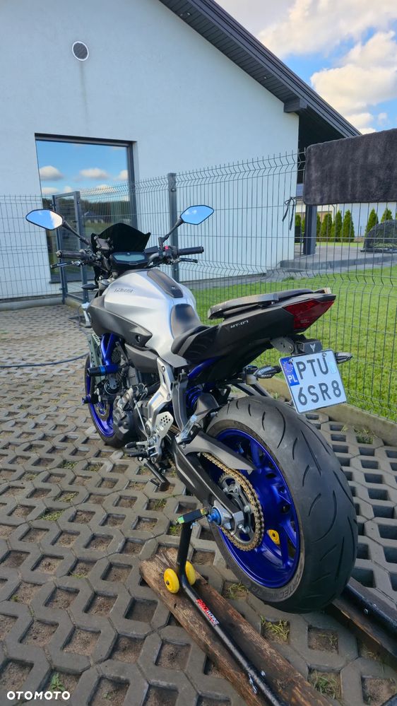 Yamaha MT - 4