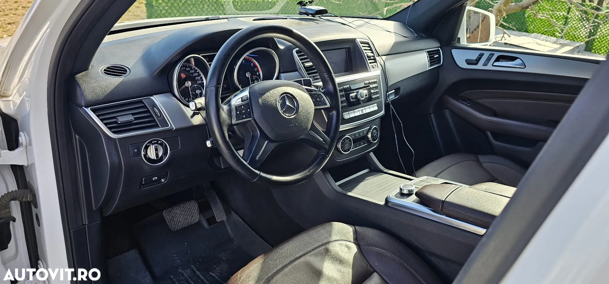 Mercedes-Benz ML 350 BlueTEC 4MATIC 7G-TRONIC - 7