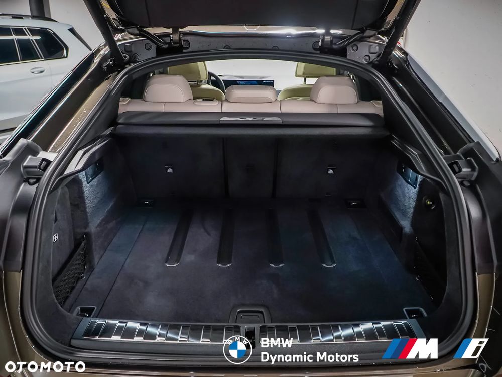 BMW X6 - 11