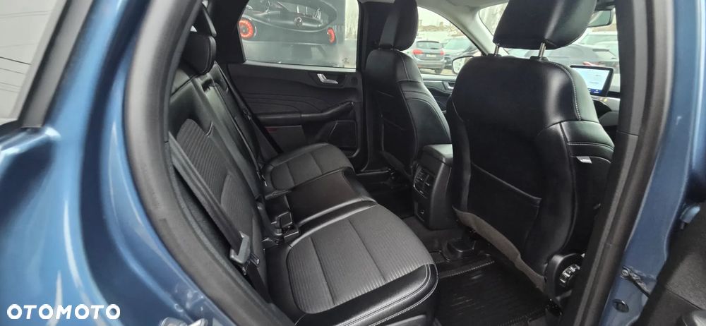 Ford Kuga 2.5P PHEV FWD Titanium - 36