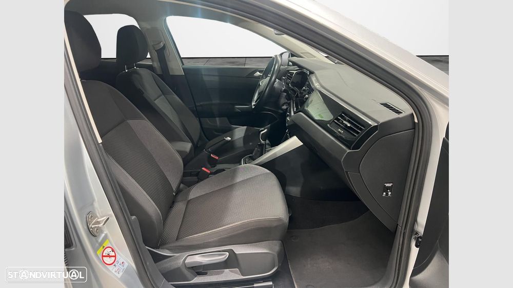 VW Polo 1.0 TSI Urban - 12