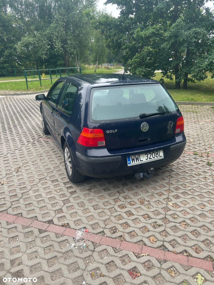 Volkswagen Golf 1.4 Basis - 3