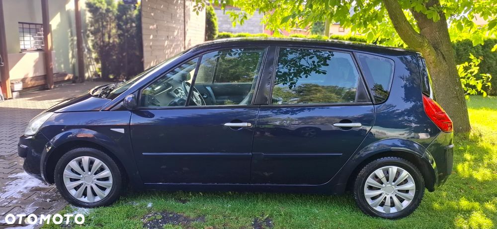 Renault Scenic 2.0 16V Emotion - 4
