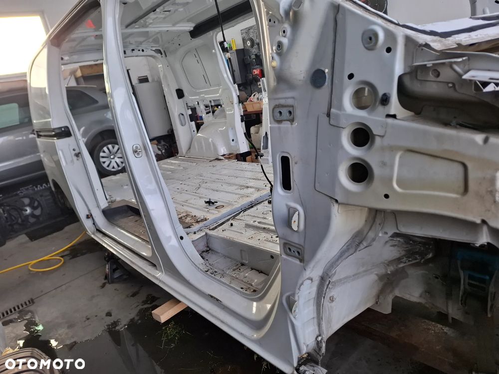 Expert Jumpy Proace błotniki tył próg prawy - 2