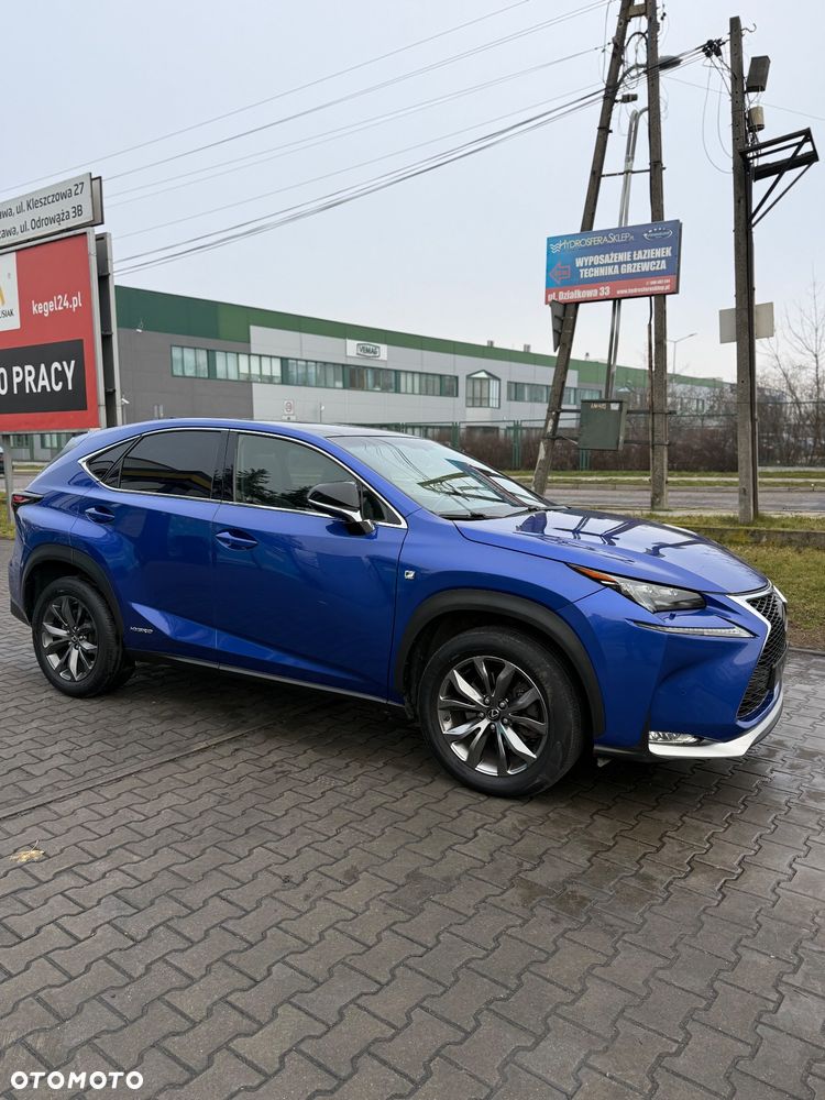 Lexus NX 300h F Sport AWD - 3