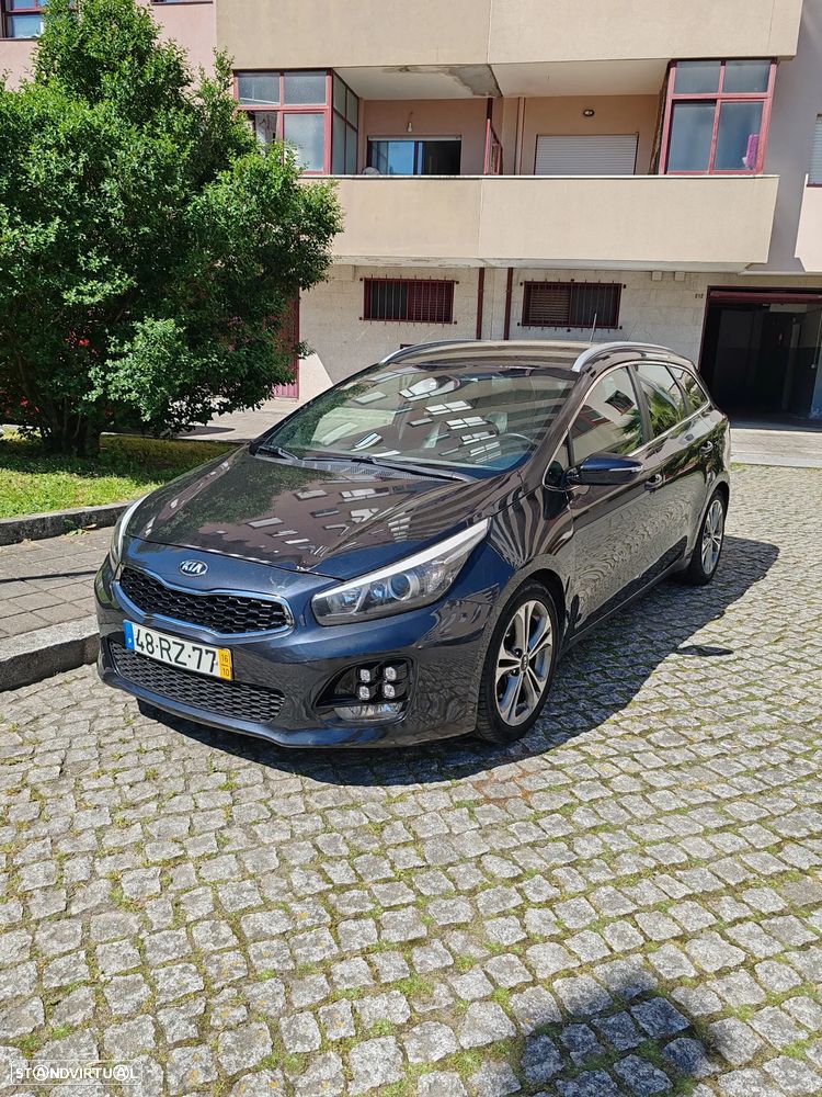 Kia Ceed SW 1.6 CRDi GT Line - 1