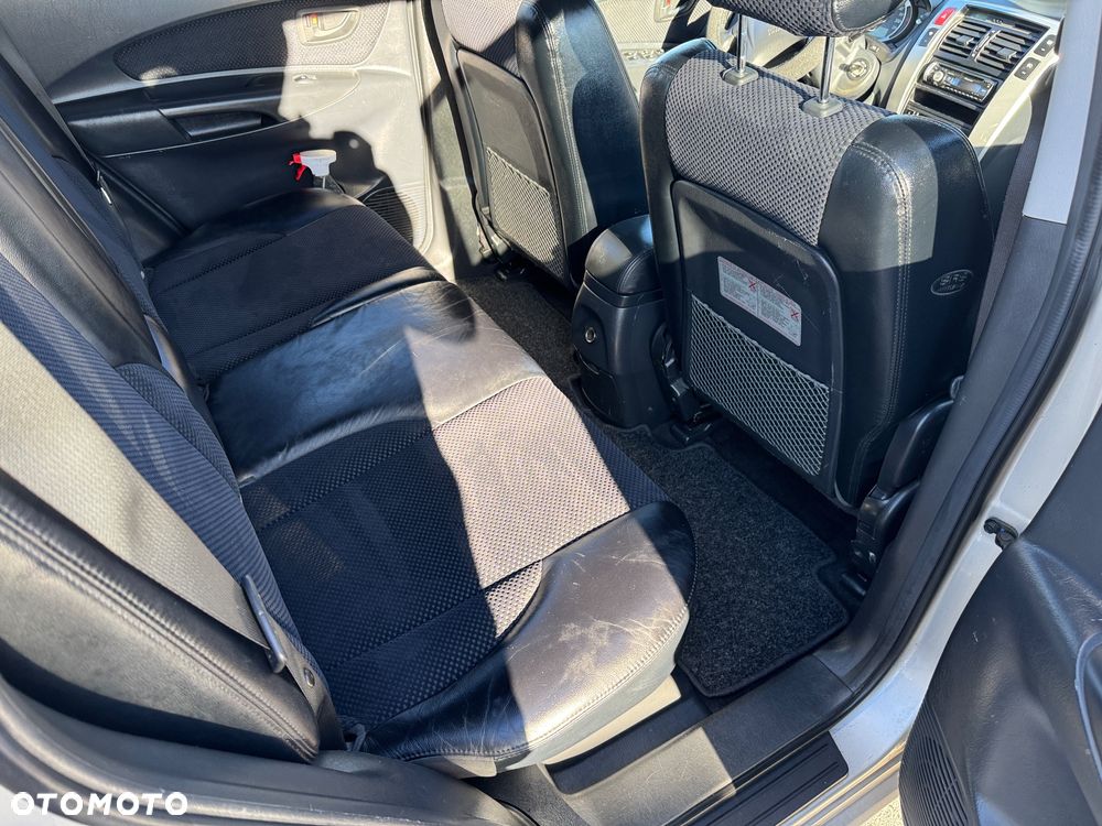 Hyundai Tucson 2.0 CRDi Style - 25