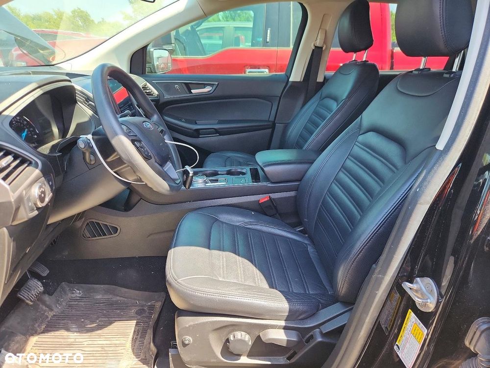 Ford Edge - 7