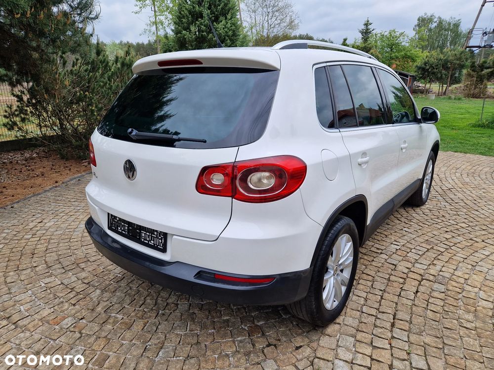 Volkswagen Tiguan 2.0 TDI DPF 4Motion BlueMotion Technology DSG Track & Field - 5