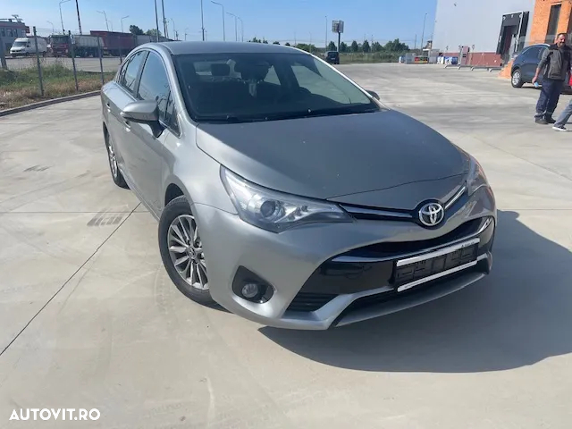 Toyota Avensis 1.8 Executive - 13