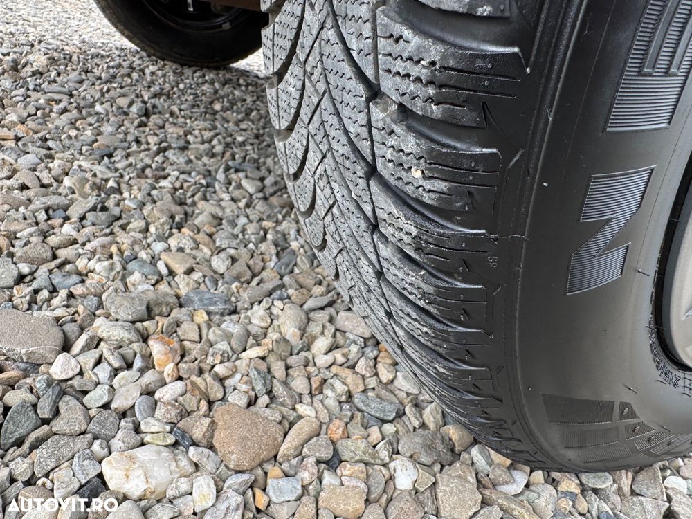 Dacia Duster 1.6 16V 4x4 - 18