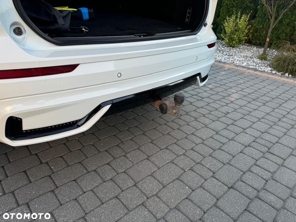 Volvo XC 60 T8 Plug-In Hybrid AWD R-Design - 8