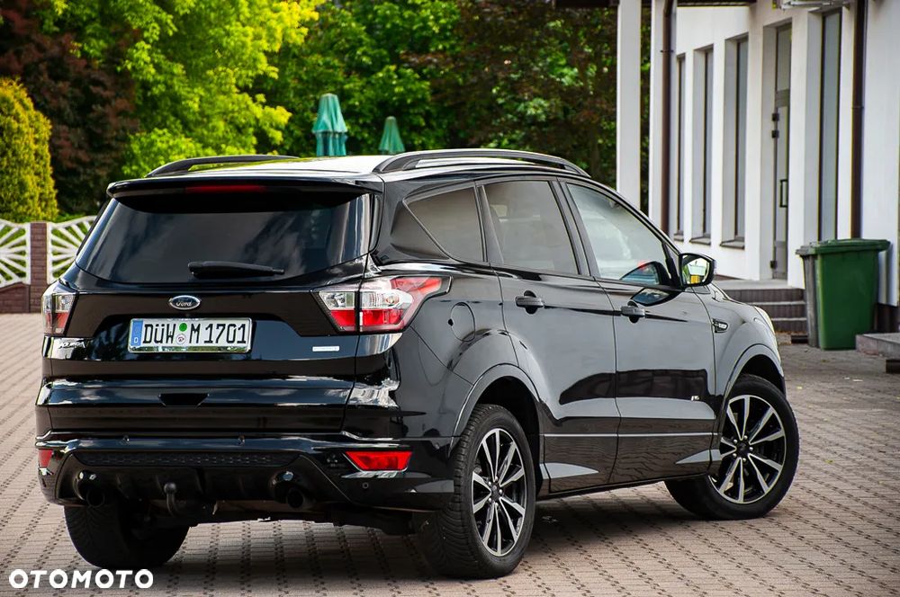 Ford Kuga 1.5 EcoBoost 4x4 ST-Line - 4