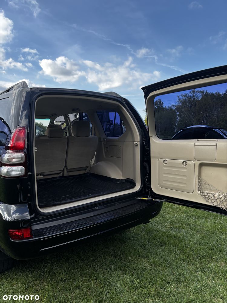 Toyota Land Cruiser - 9