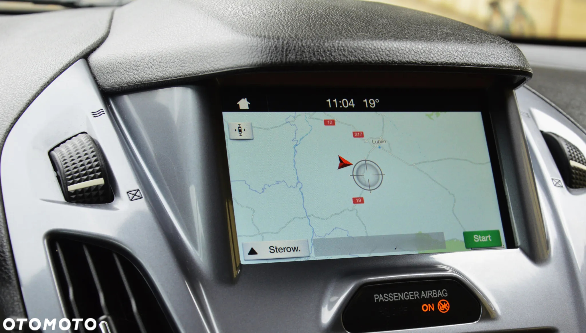 Ford Tourneo Connect - 24