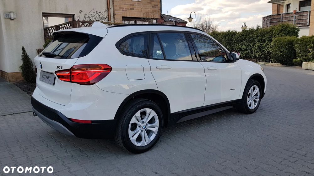 BMW X1 sDrive18d Advantage sport - 5