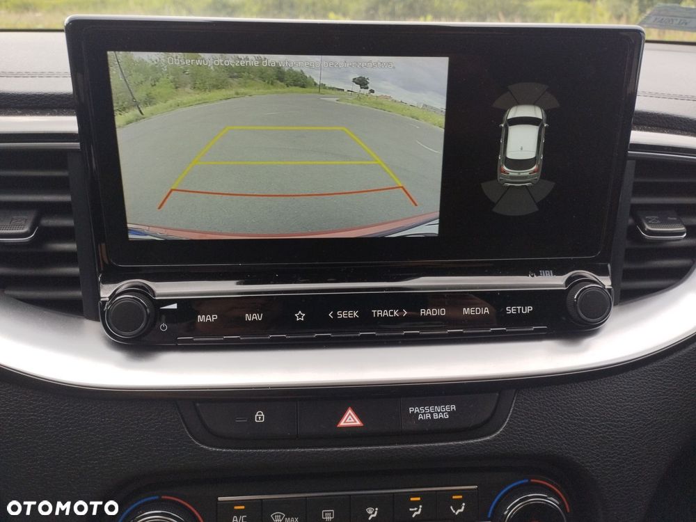 Kia XCeed 1.6 T-GDI L Business Line DCT - 32
