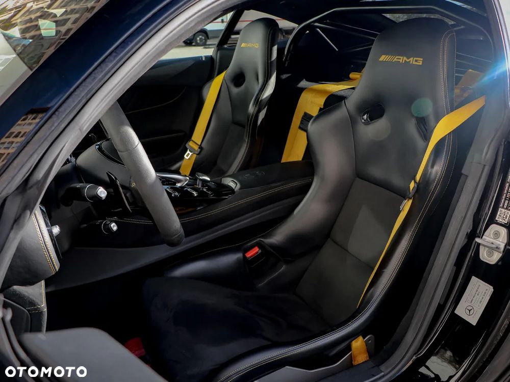 Mercedes-Benz AMG GT - 35