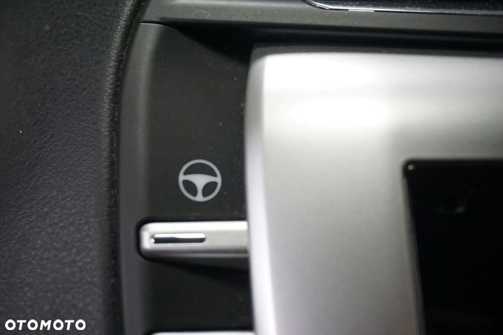 Lancia Delta 2.0 MJ Gold - 32