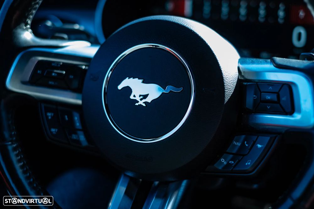 Ford Mustang 2.3i EcoBoost Aut. - 24