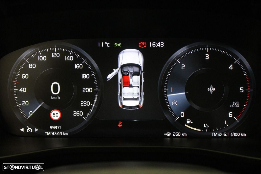 Volvo XC 40 2.0 D3 - 32