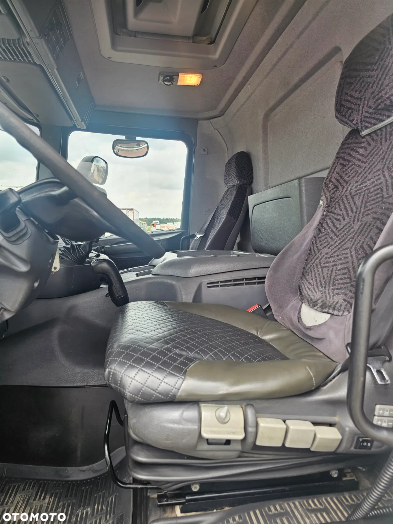 Scania P 114 ; 4X2 ; 380 - 10