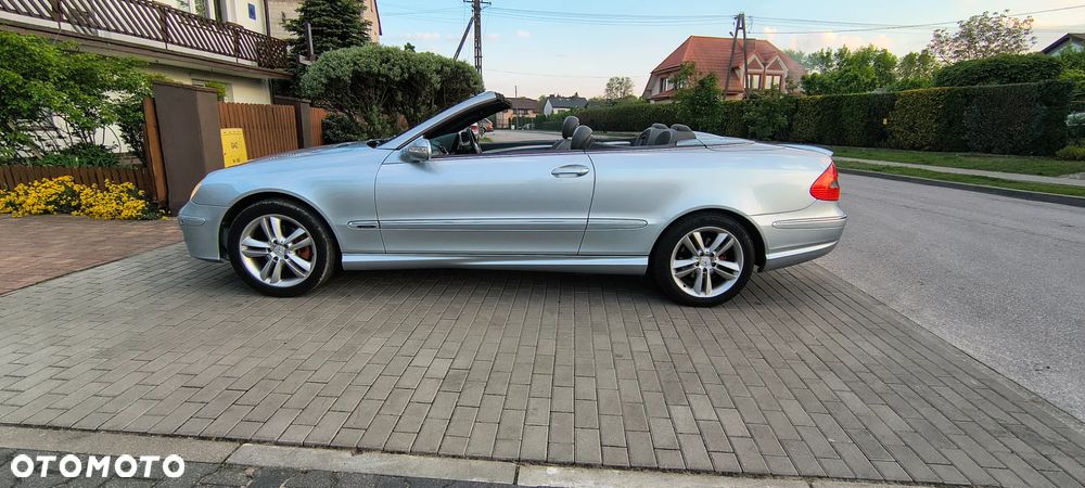 Mercedes-Benz CLK 280 7G-TRONIC Avantgarde Sport Edition - 2