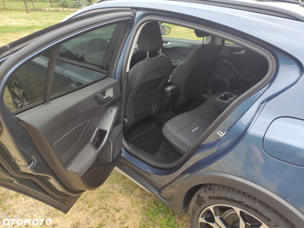 Ford Focus 1.0 EcoBoost mHEV Active X - 12
