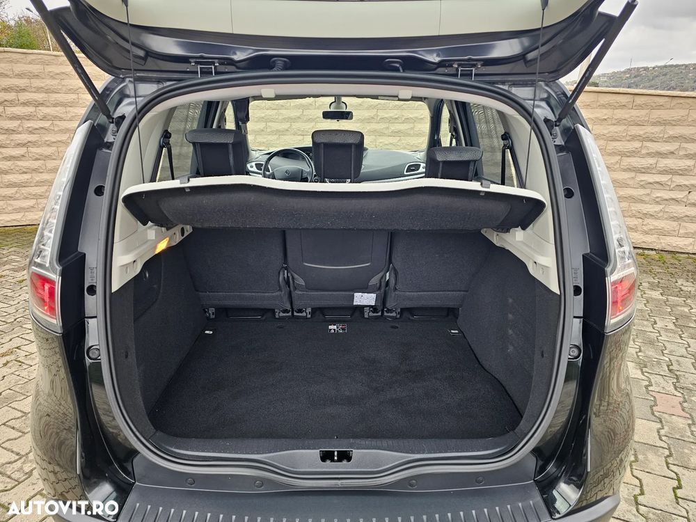 Renault Scenic - 22