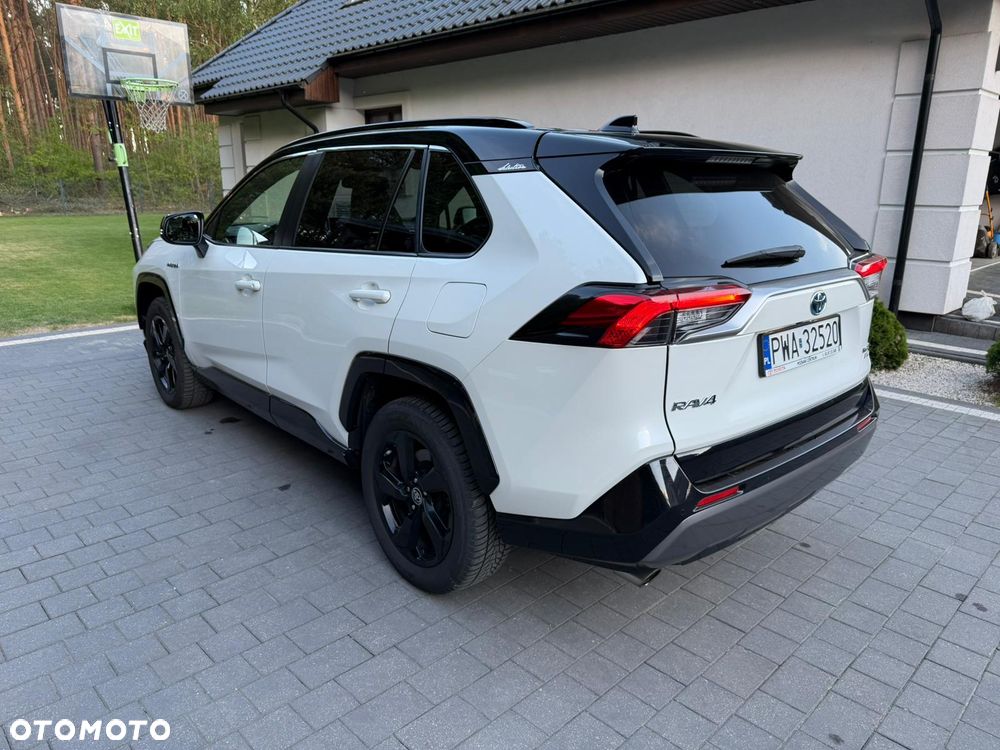 Toyota RAV4 - 4