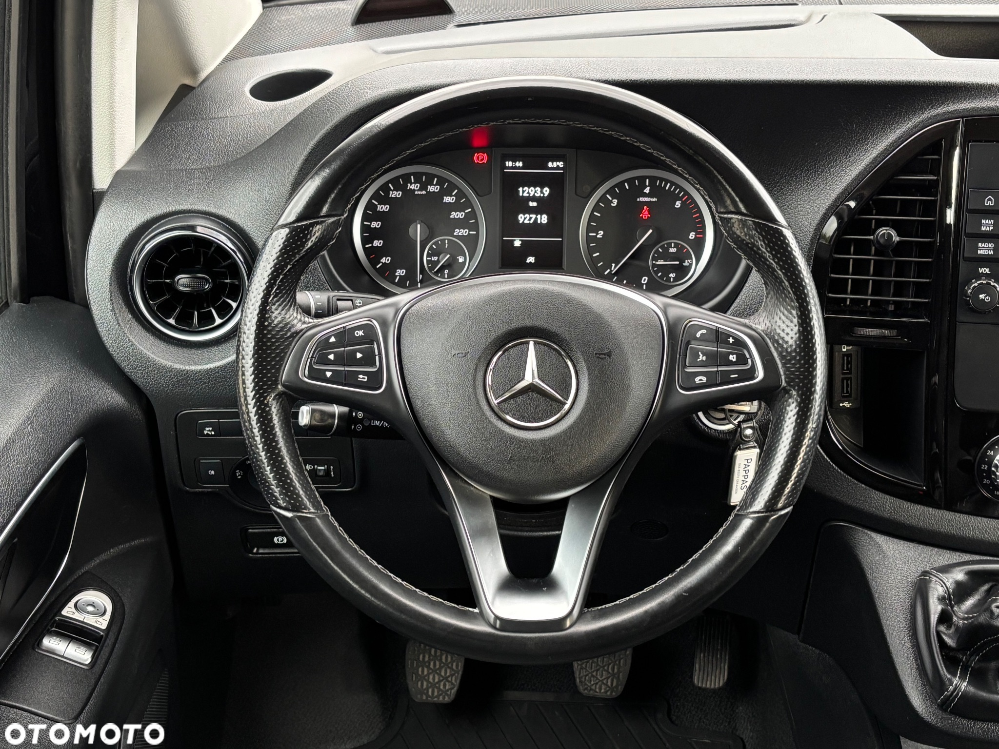 Mercedes-Benz Vito - 22